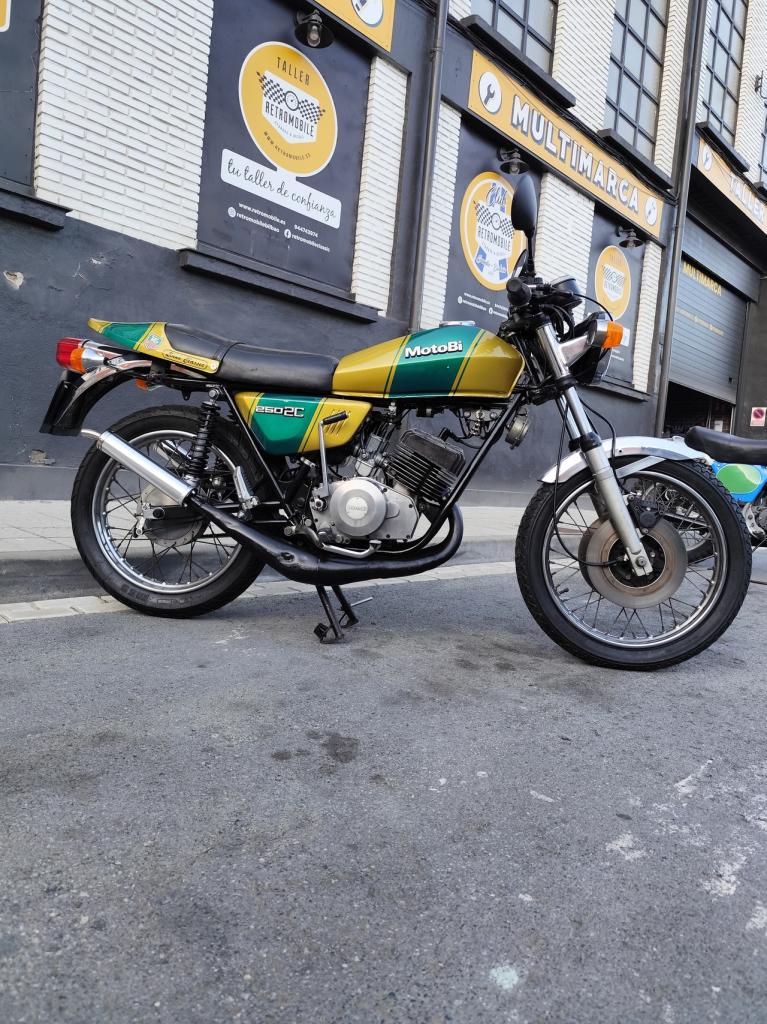 1977 MotoBi 250cc LesAnciennes.com