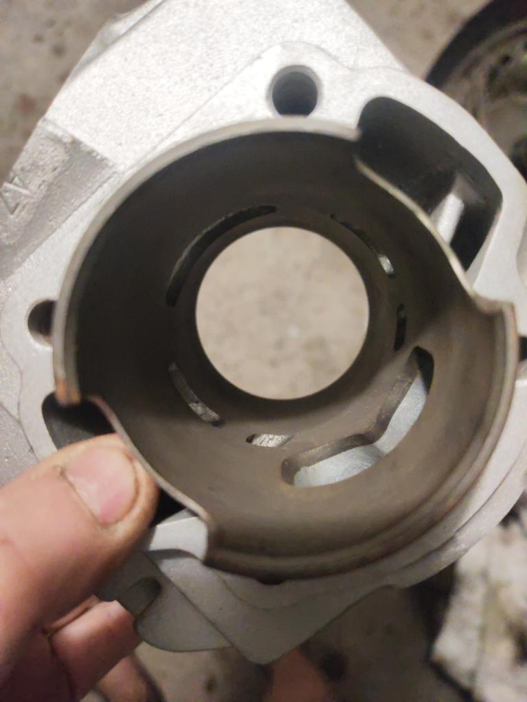 Cylindre KAWASAKI 500 H1 LesAnciennes.com