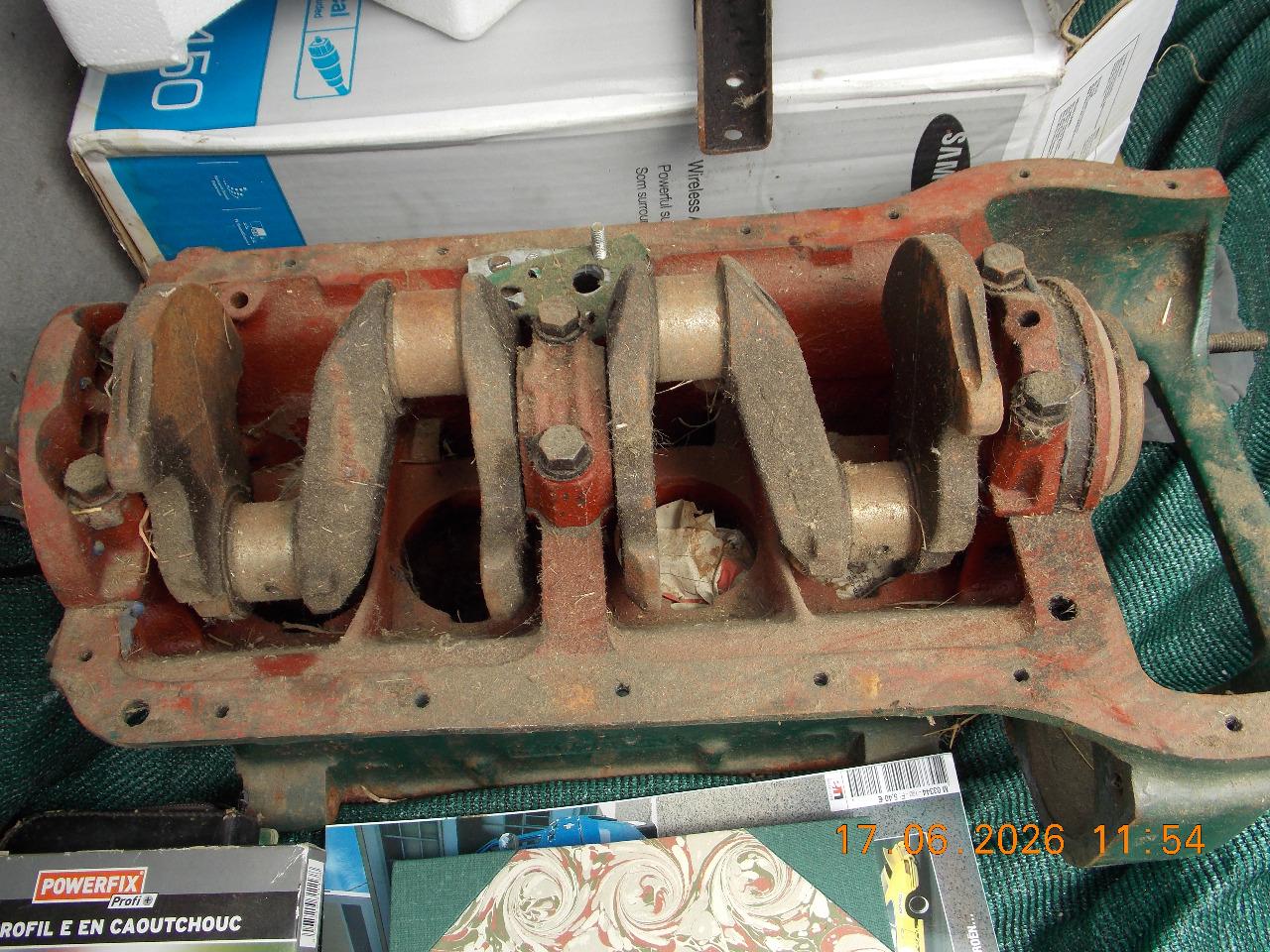 Bloc moteur avec vilebrequin non fendu LesAnciennes.com