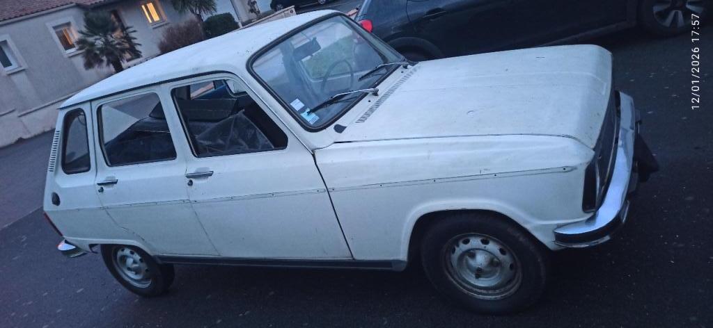 RENAULT 6 (R6) TL - 1975 LesAnciennes.com