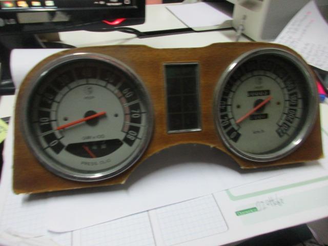 Compteur pour Alfa Romeo 2000 Berlina LesAnciennes.com