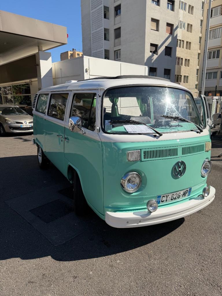 VOLKSWAGEN Combi T2 - 1976 LesAnciennes.com