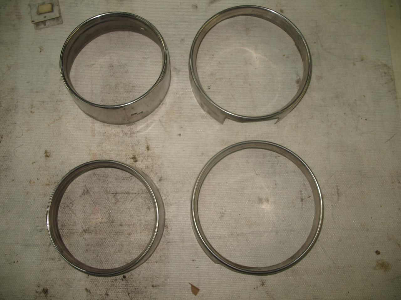 Entourages ALFA ROMEO 1750 LesAnciennes.com