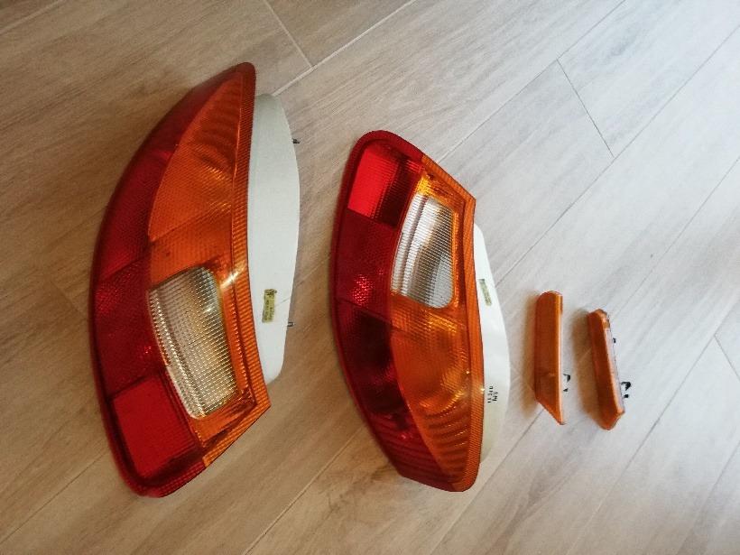 Feux ARRIÈRES PORSCHE 986 Boxster LesAnciennes.com