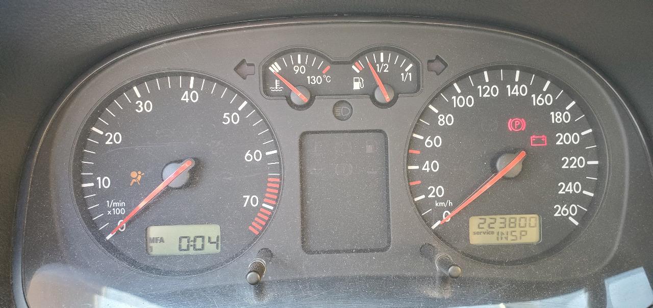 Bloc compteurs / Combiné d' instruments GOLF 4 IV LesAnciennes.com