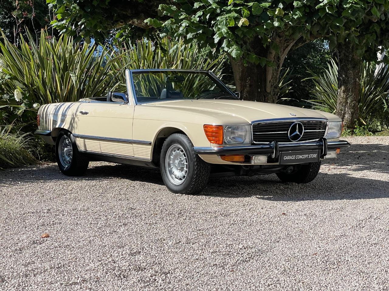 MERCEDES 450 SL - 1973 LesAnciennes.com