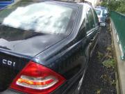 image_2-MERCEDES 200 - 2001