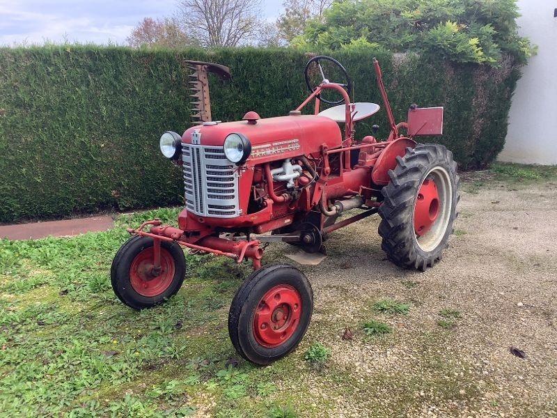 FARMALL Cub - 1960 LesAnciennes.com