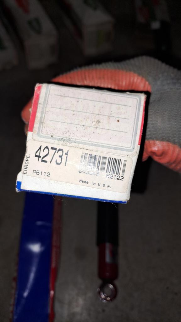 Amortisseur neuf PEUGEOT 205 et 309 LesAnciennes.com