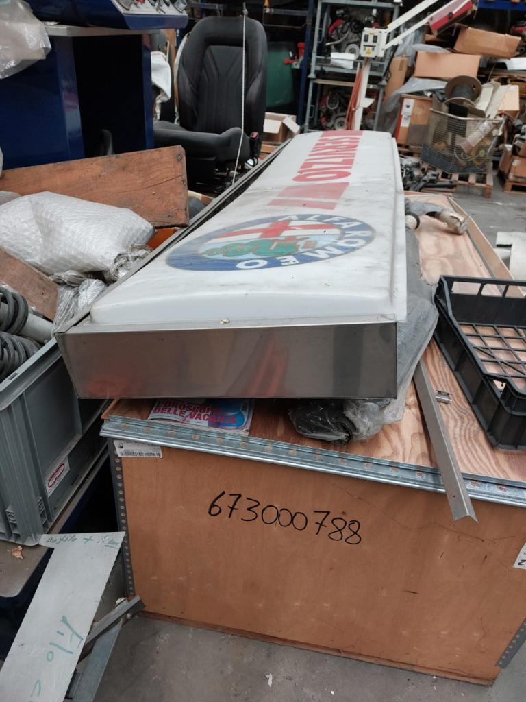 Alfa Romeo Zagato Touring Giulia Duetto 75 LesAnciennes.com