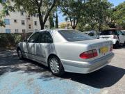 image_3-MERCEDES 280 E Elegance - 2001