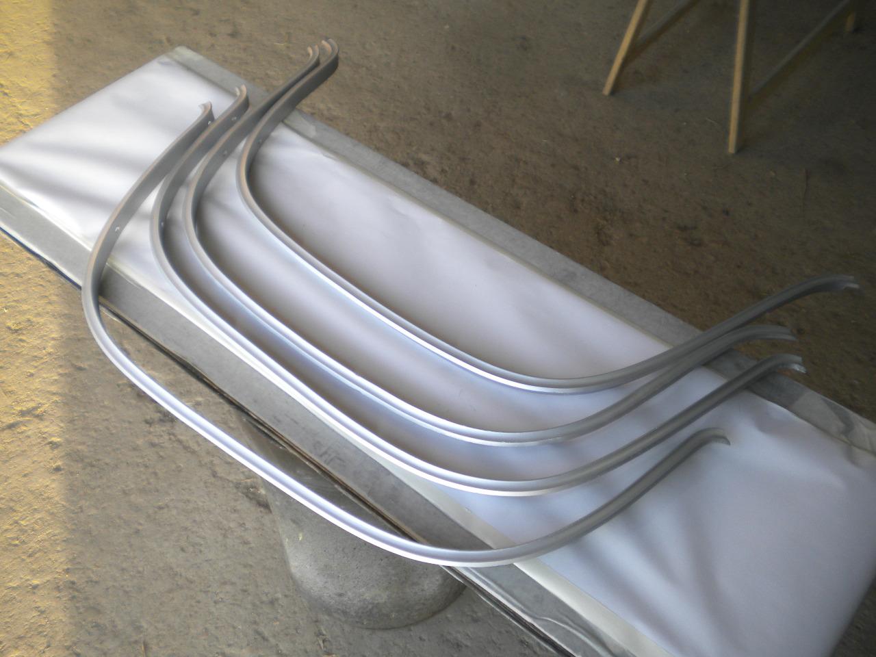 Entourages d'ailes pour r8 gordini r8s LesAnciennes.com