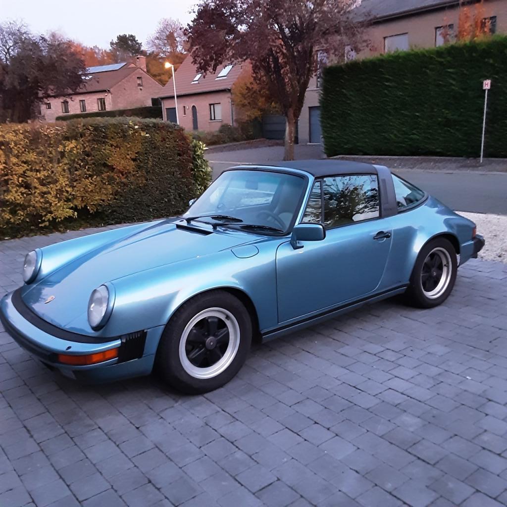 PORSCHE 911 3.2 Targa - 1985 LesAnciennes.com