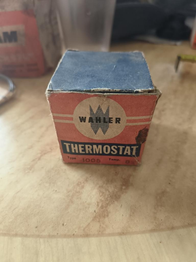 Thermostat SIMCA 1000 LesAnciennes.com