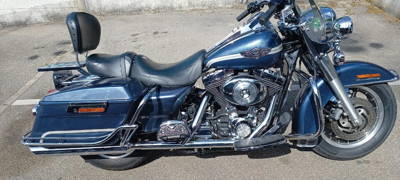 HARLEY DAVIDSON FLH Road King - 2003 LesAnciennes.com