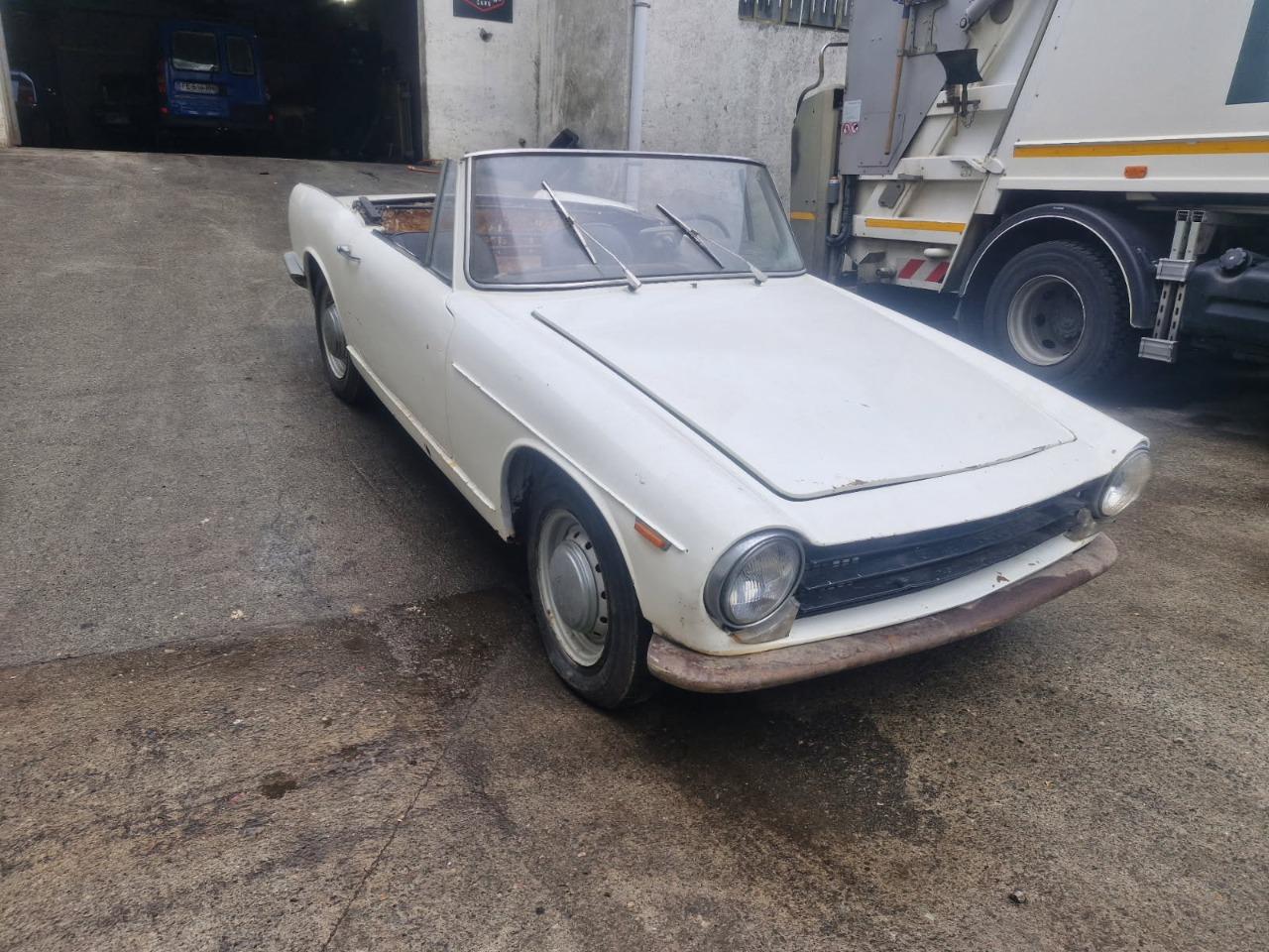INNOCENTI 1100 s - 1967 LesAnciennes.com