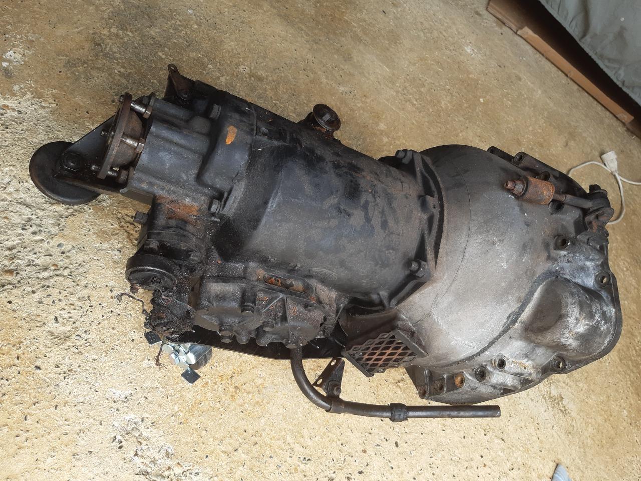 Boite auto Borg Warner JAGUAR Type S 3.8 LesAnciennes.com