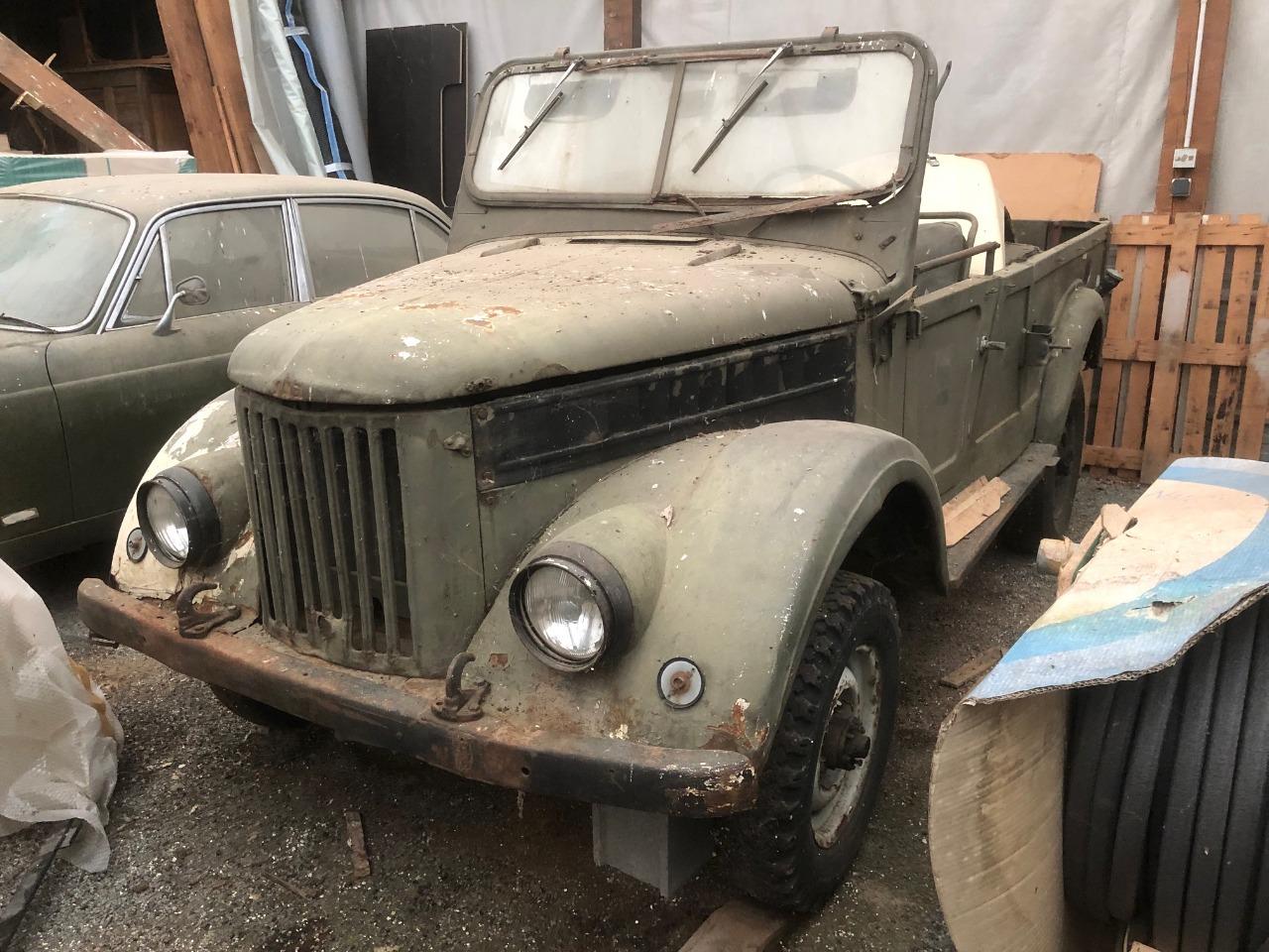 GAZ 69 command car 8 places - 1953 LesAnciennes.com