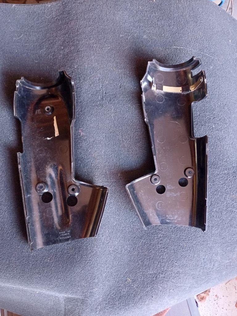 Habillage volant PEUGEOT 204 Cabriolet et coupé LesAnciennes.com