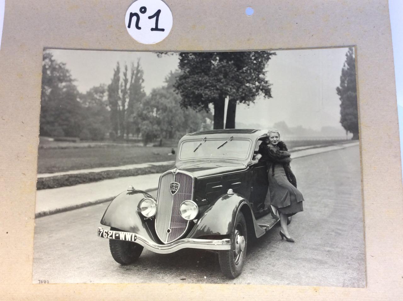 Photos PEUGEOT 401 D Coach LesAnciennes.com