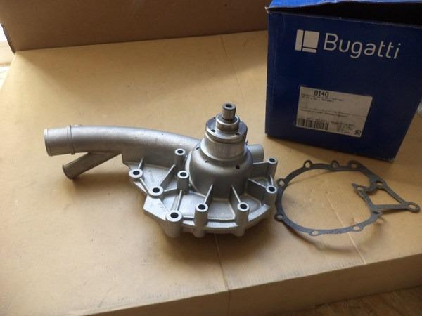 Pompe eau Mercedes W123 W201 W460 LesAnciennes.com