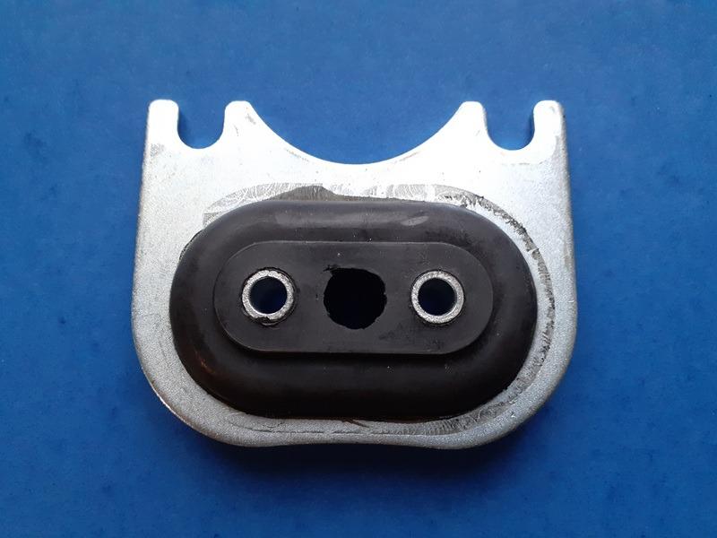 Support boite de vitesse CITROEN 2CV LesAnciennes.com