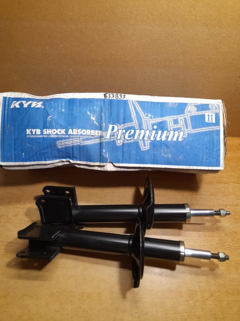 Paire d'amortisseurs avant fiat uno KYB 633833 LesAnciennes.com