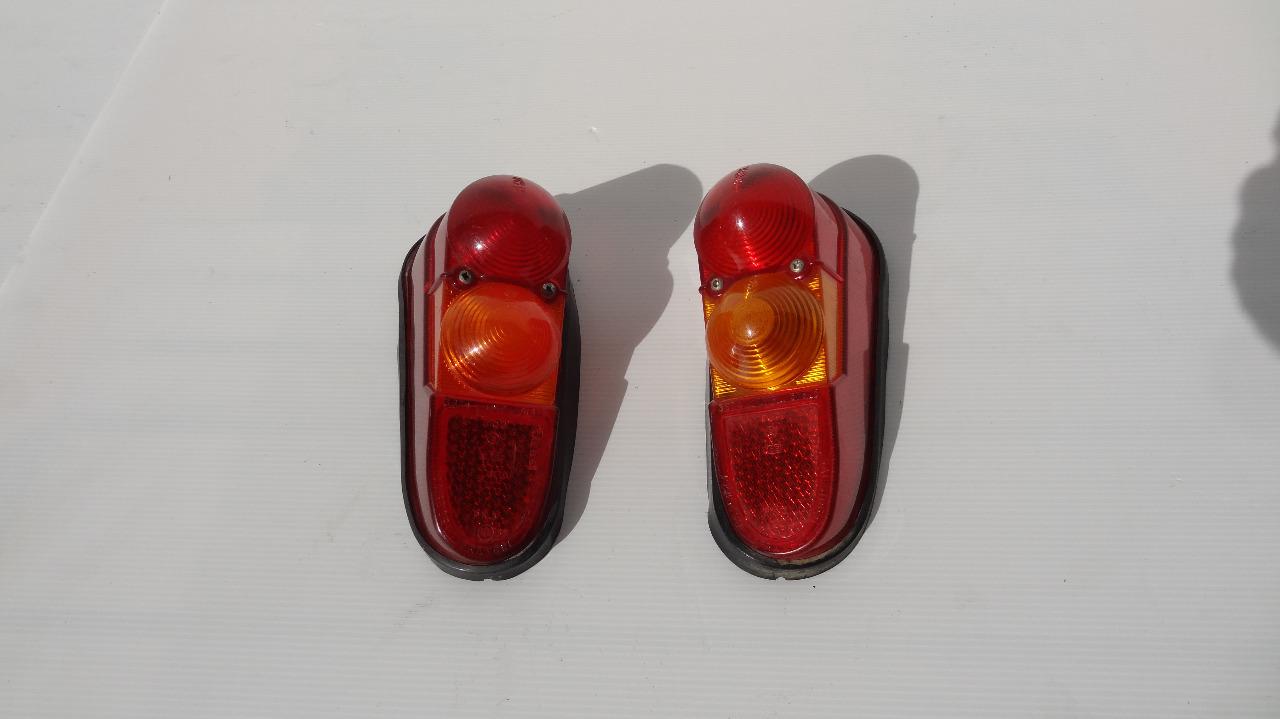 Feux RENAULT 4L (R4L) LesAnciennes.com