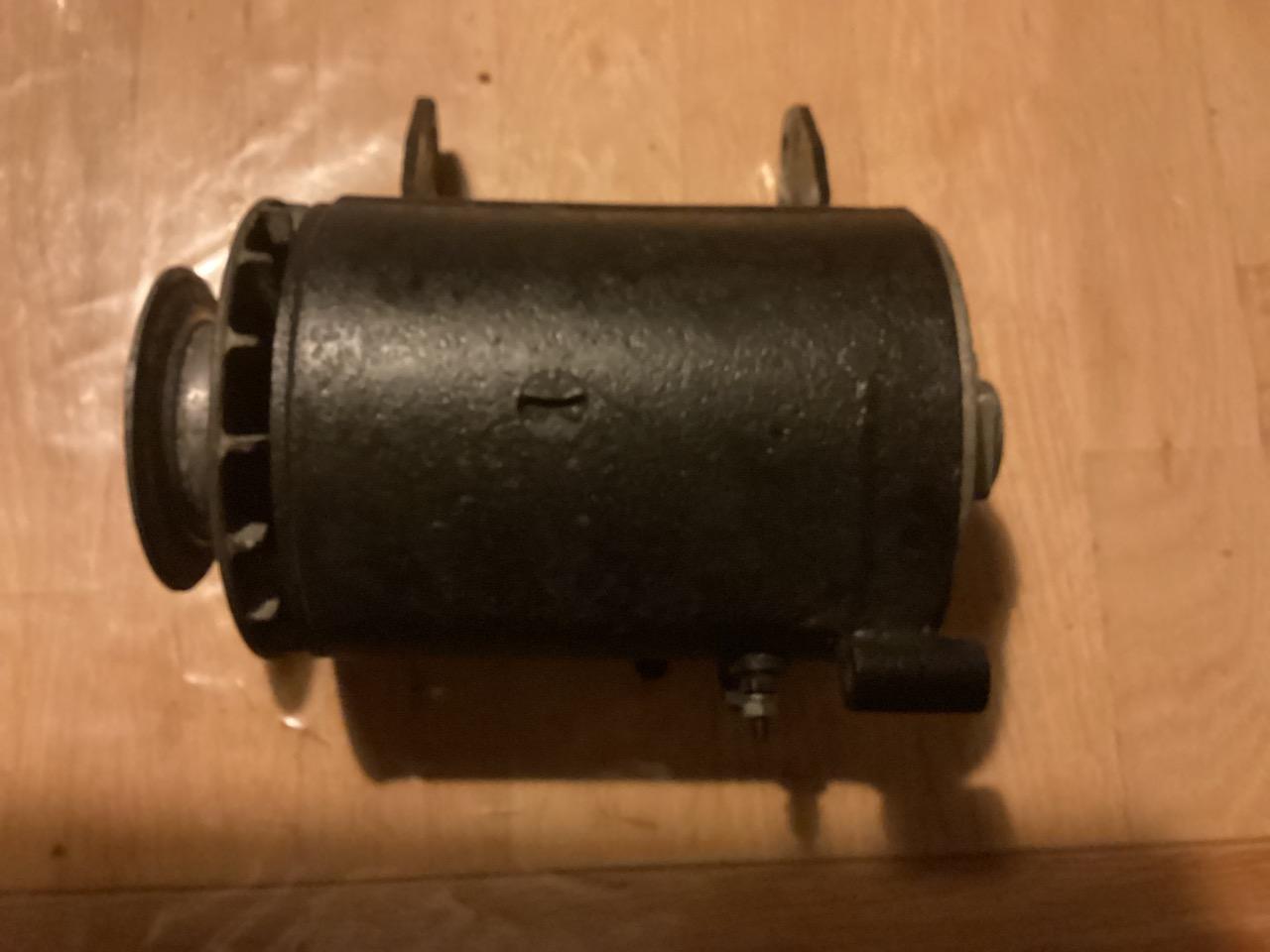 Pièces CITROEN Traction 11 B LesAnciennes.com