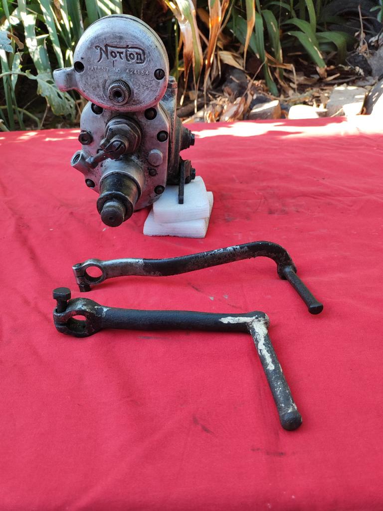 Boite de vitesse NORTON 16H 18 19 CS1 Cammy ES2 LesAnciennes.com
