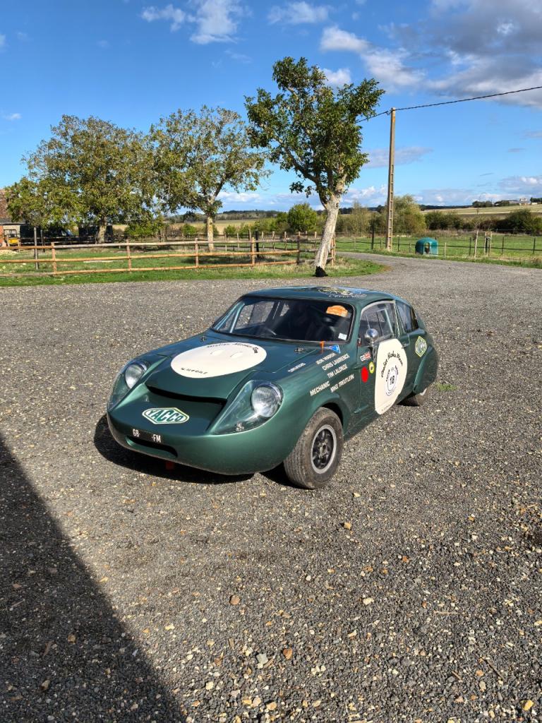 MARCOS Mini 1300 GT - 1970 LesAnciennes.com
