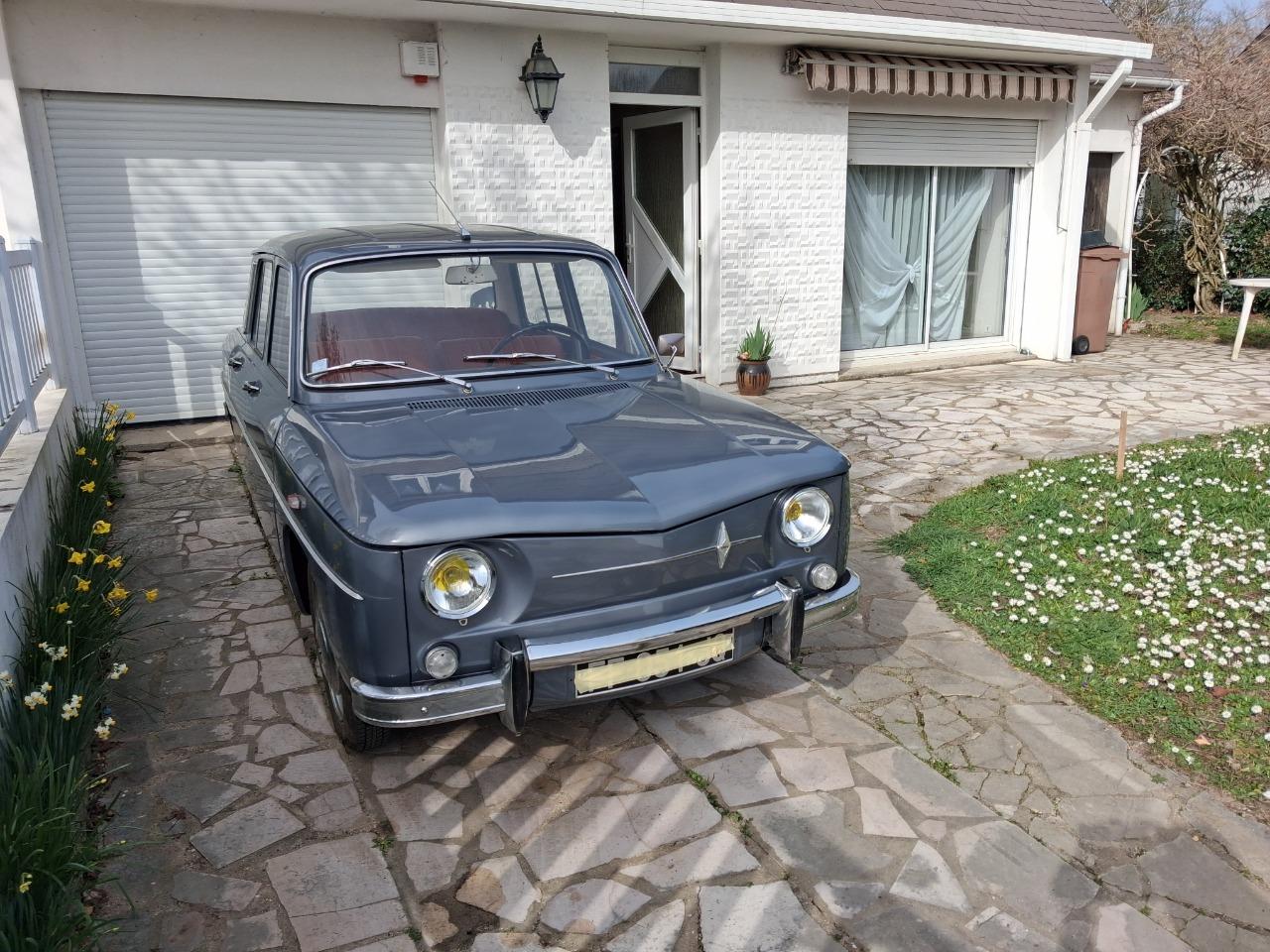 RENAULT 8 (R8) R1130 Major - 1963 LesAnciennes.com