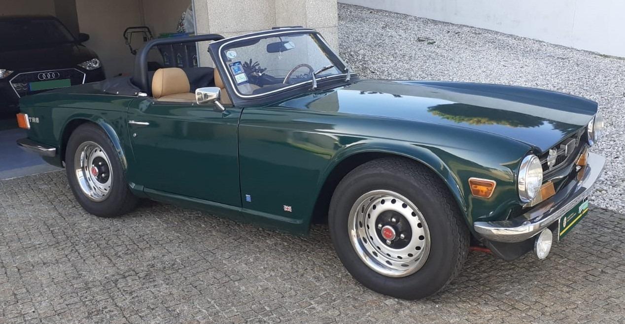TRIUMPH TR6 2.5 Pi - 1972 LesAnciennes.com
