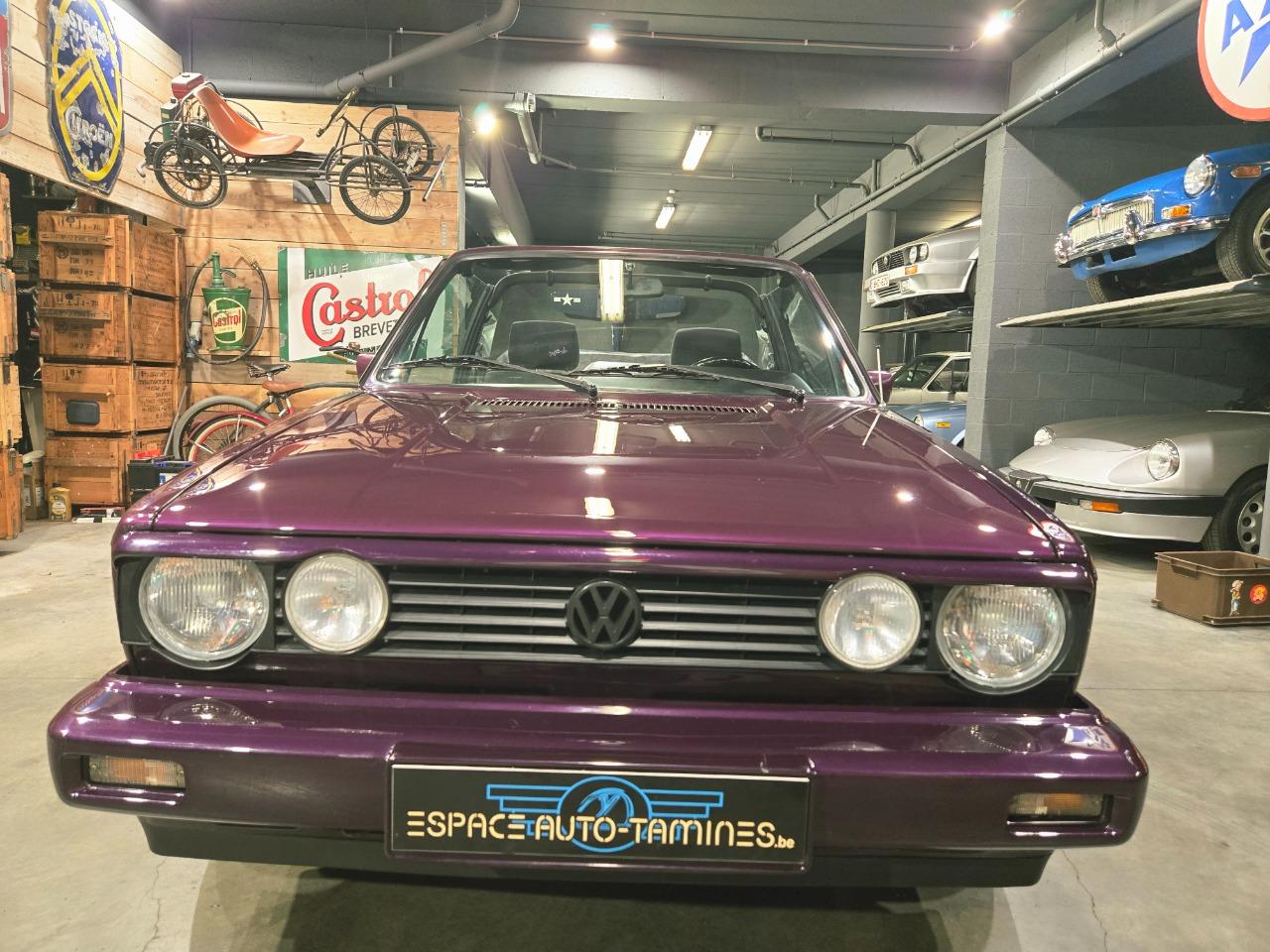 VOLKSWAGEN Golf 1.8 cabrio GENESIS - 1992 LesAnciennes.com
