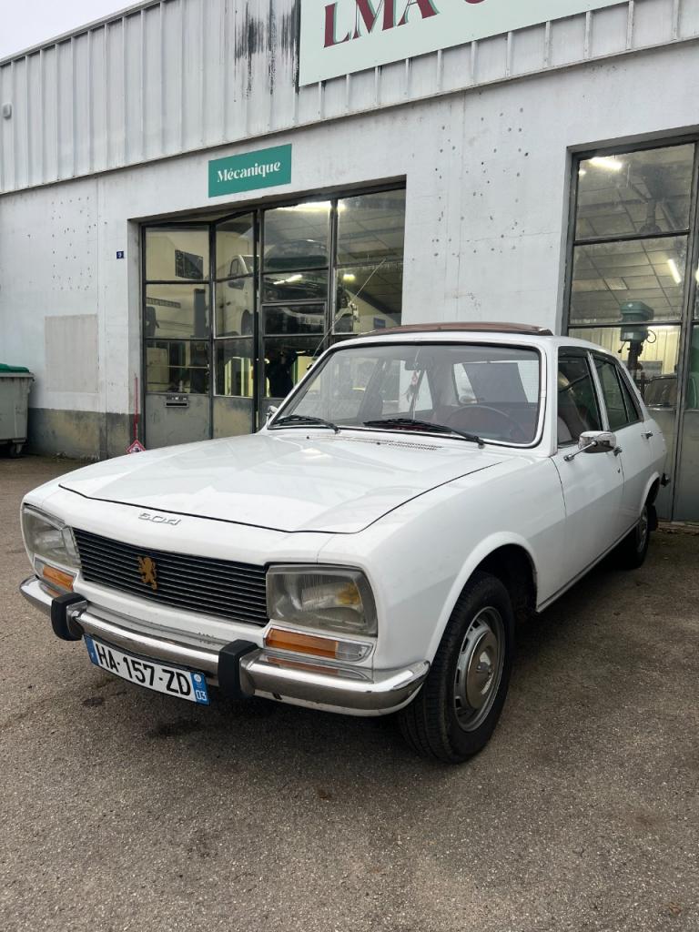 PEUGEOT 504 Ti - 1974 LesAnciennes.com