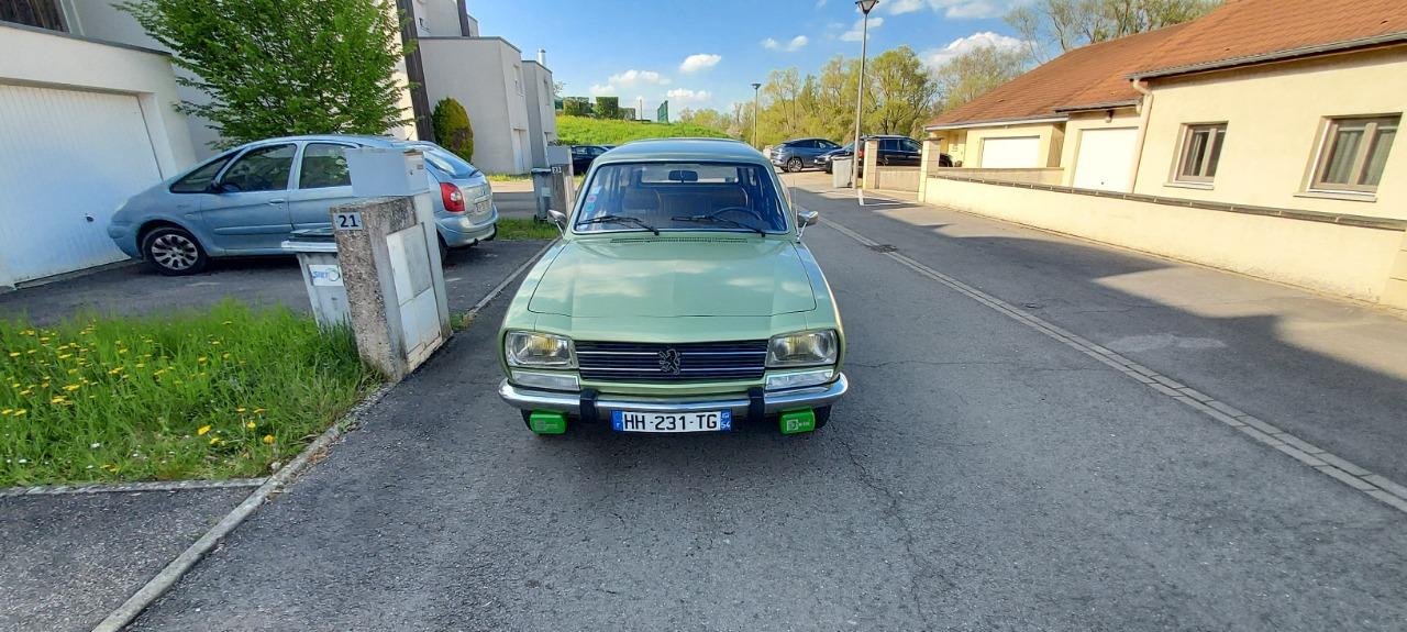 PEUGEOT 504 Break - 1980 LesAnciennes.com
