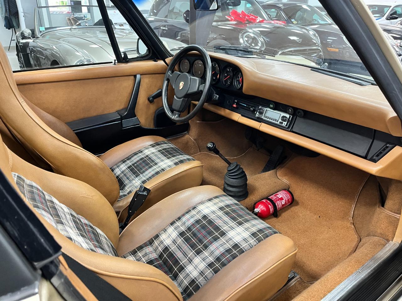 1976 PORSCHE 911 Targa 2.7 S, foto 11