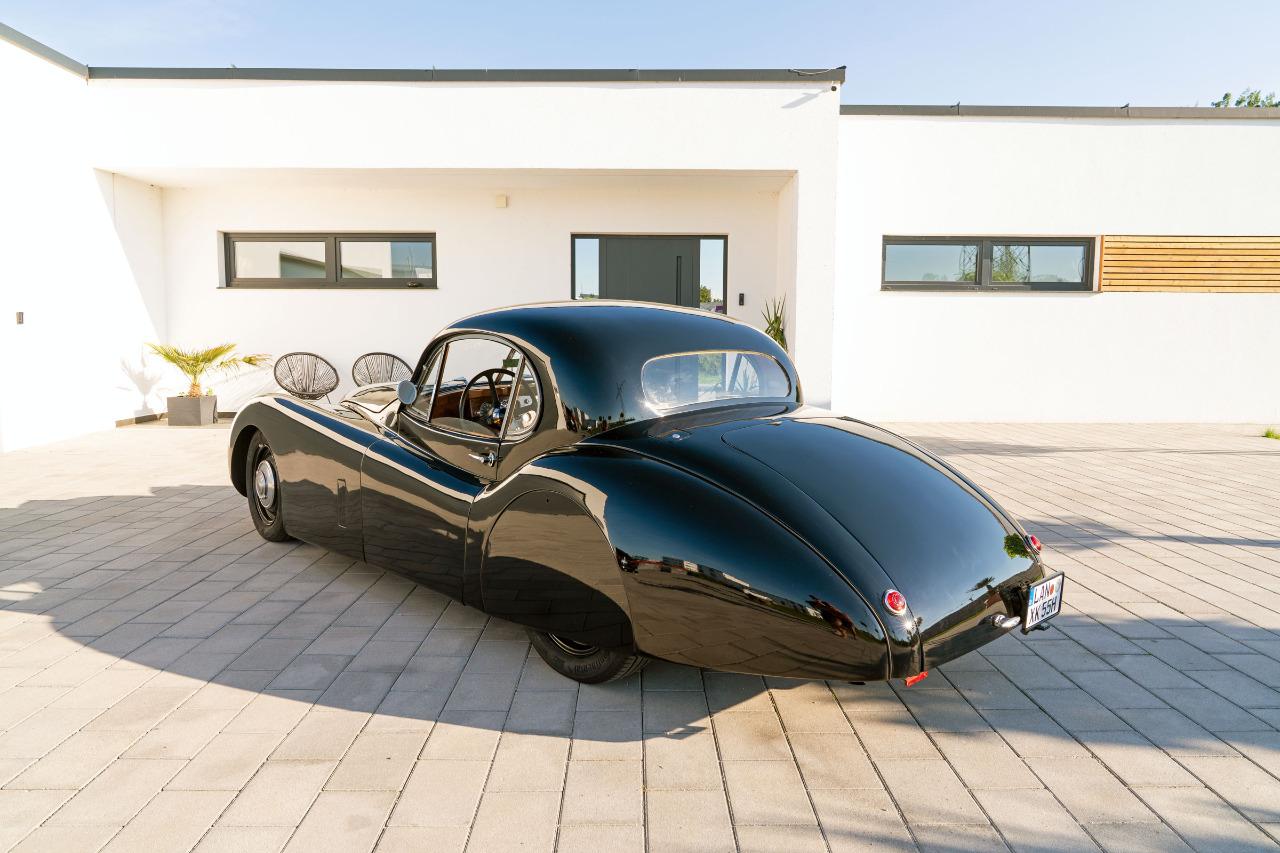 JAGUAR XK120 FHC Pièce unique - 1952 LesAnciennes.com