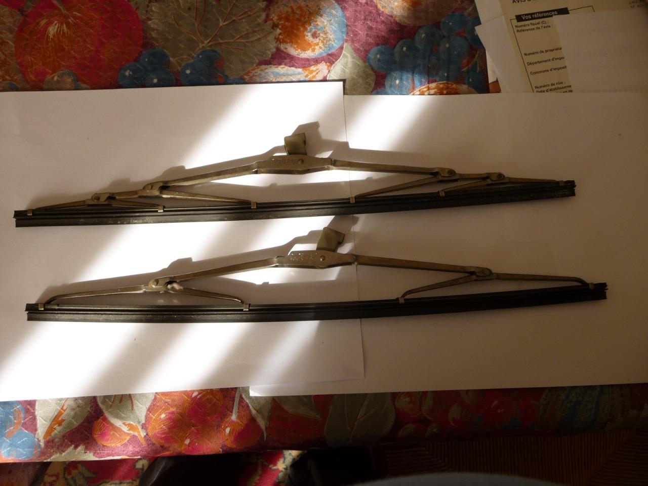 Pièces RENAULT 12 BALAIS ESSUIE GLACE CHROMEE LesAnciennes.com