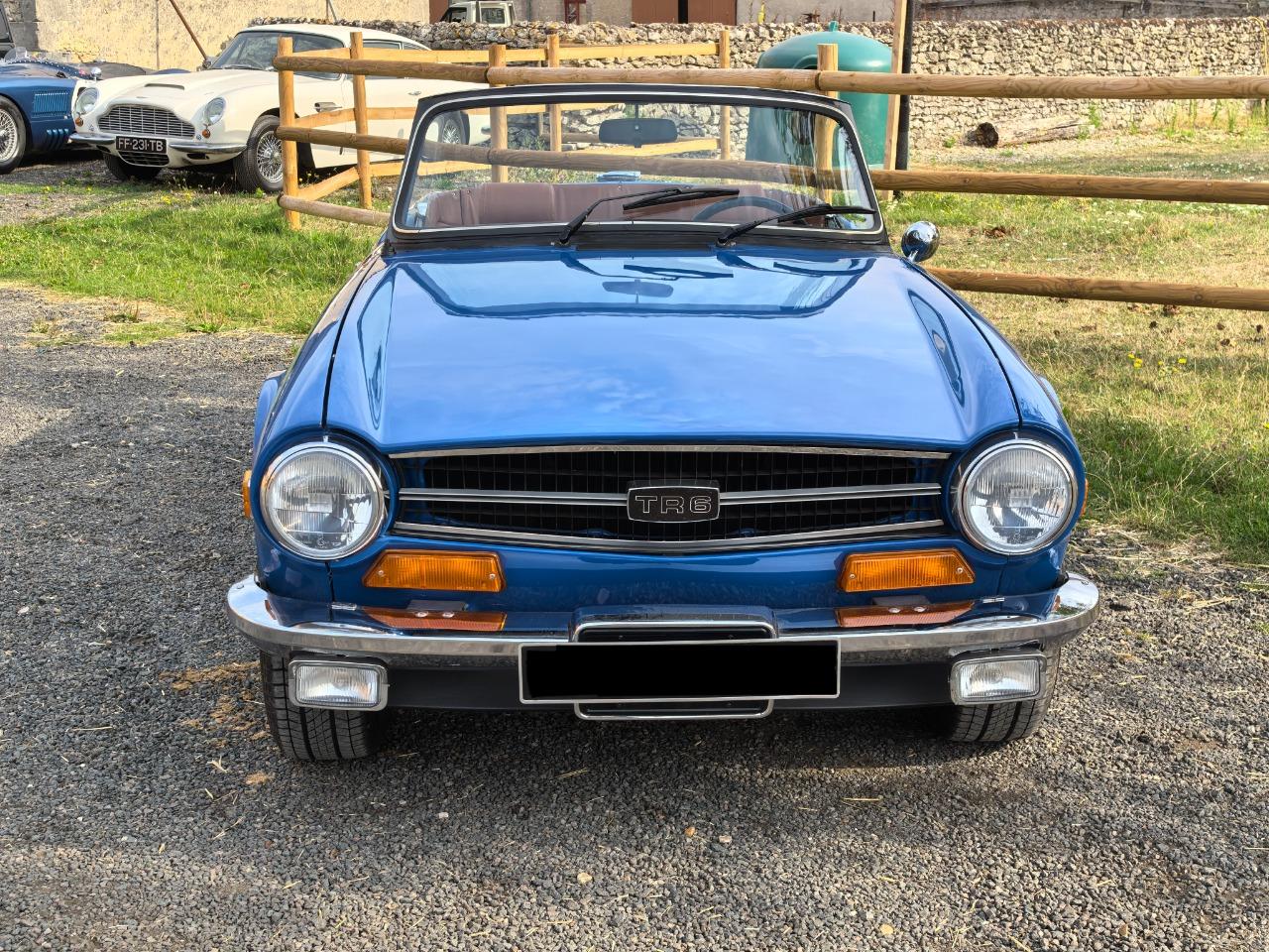 TRIUMPH TR6 - 1974 LesAnciennes.com