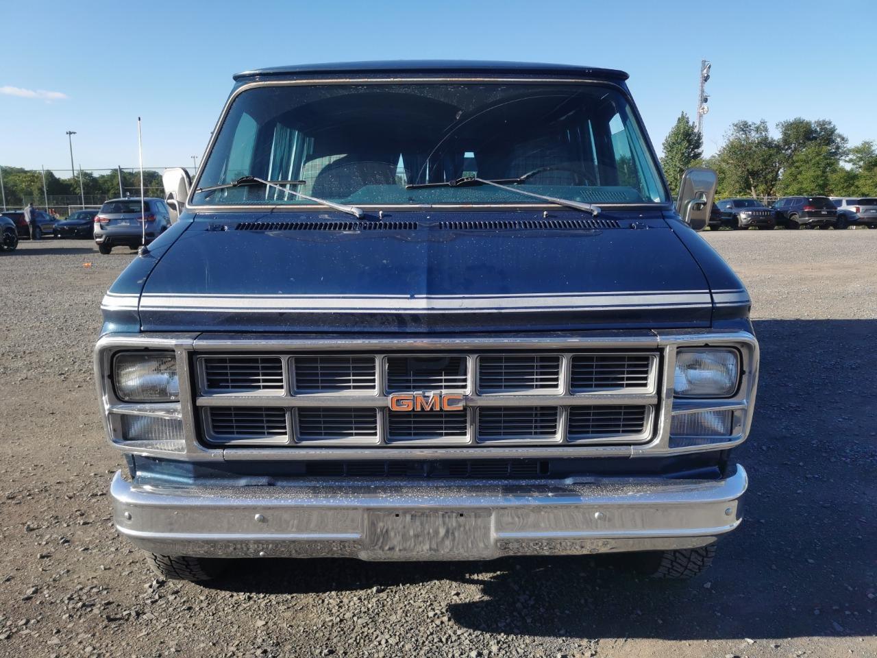 GMC Vandura Gaucho - 1979 LesAnciennes.com