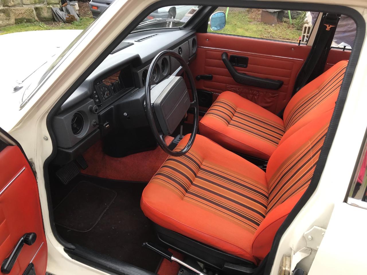 VOLVO 144 Deluxe - 1975 LesAnciennes.com