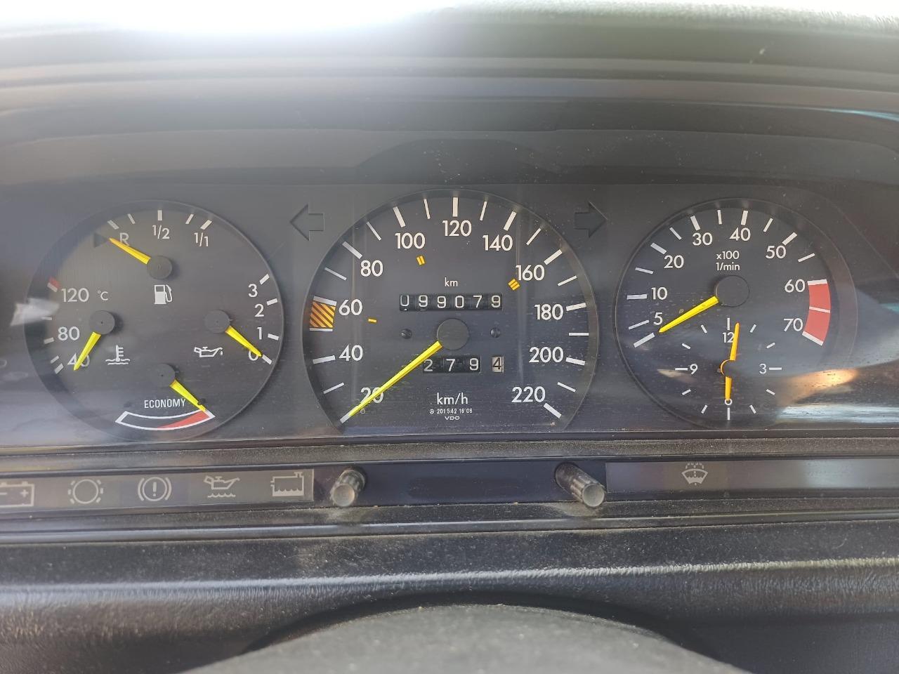 MERCEDES 190 E 2.0 122cv T0 99120km - 1987 LesAnciennes.com