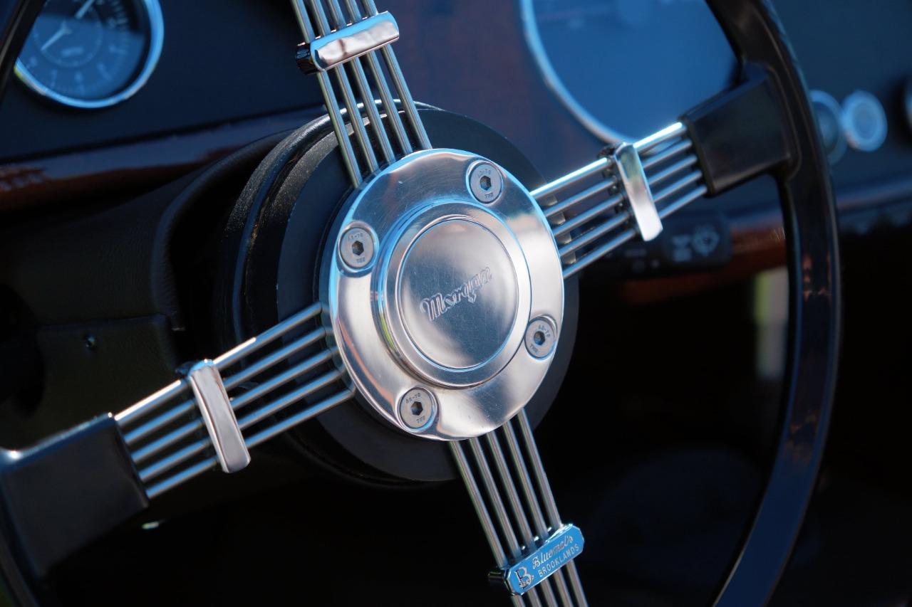 MORGAN ROADSTER V6 3.7L - 2017 LesAnciennes.com