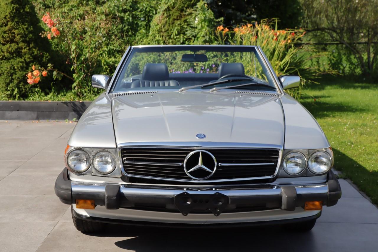 MERCEDES-BENZ SL-Klasse 560 - 1988 LesAnciennes.com