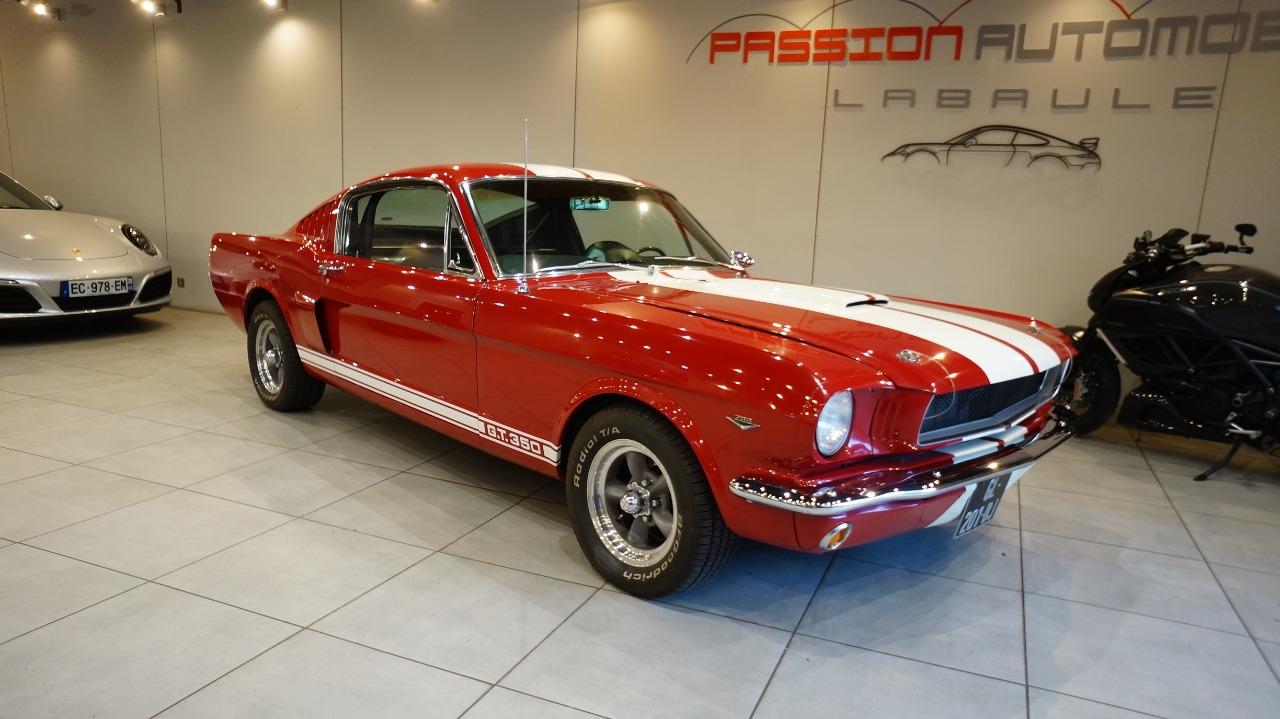 FORD Mustang Fastback 289 - 1965 LesAnciennes.com
