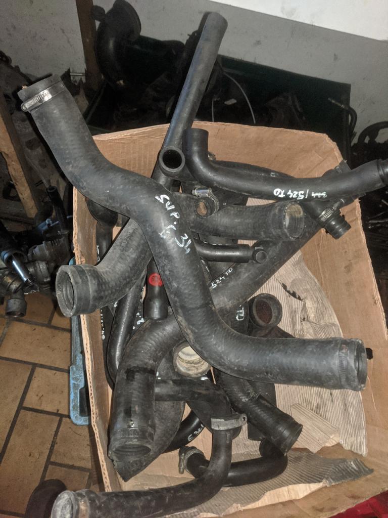 Gicleur huile BMW E 30/28/34 324/524 LesAnciennes.com
