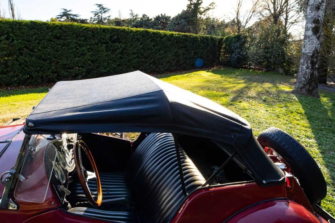 MG TD TD Cabriolet - 1952 LesAnciennes.com
