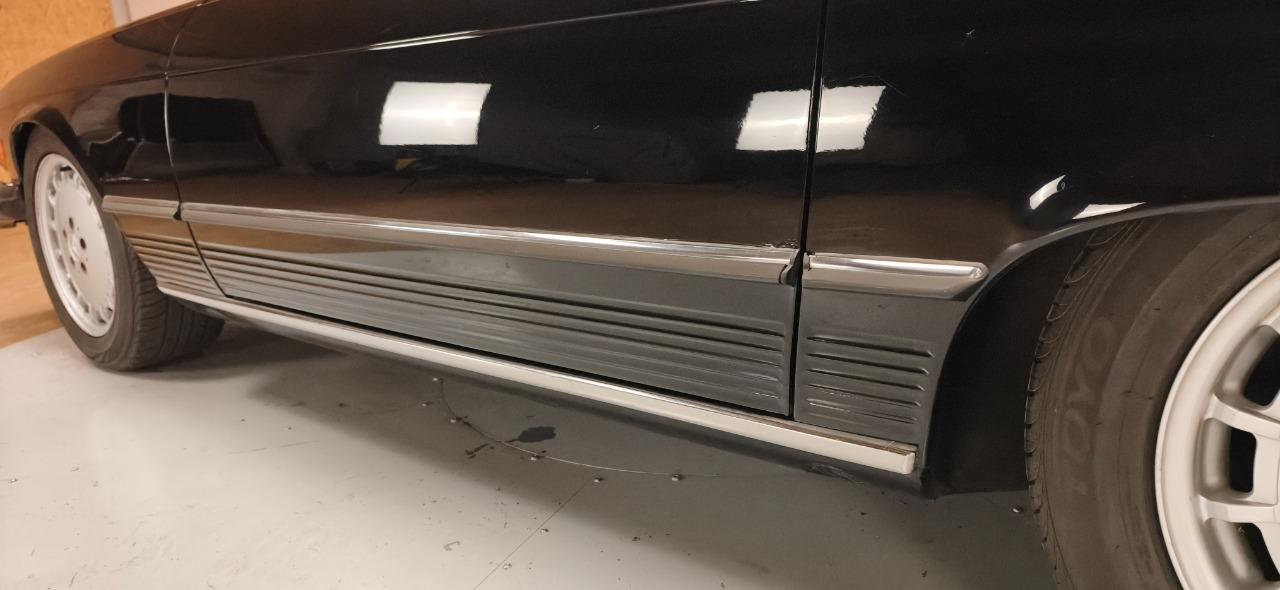 MERCEDES 560 SL R107 - 1988 LesAnciennes.com