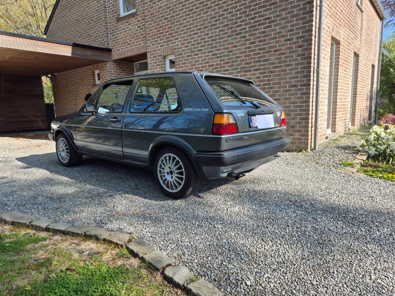 VOLKSWAGEN Golf Mk2 GTI 8 soupapes - 1984 LesAnciennes.com